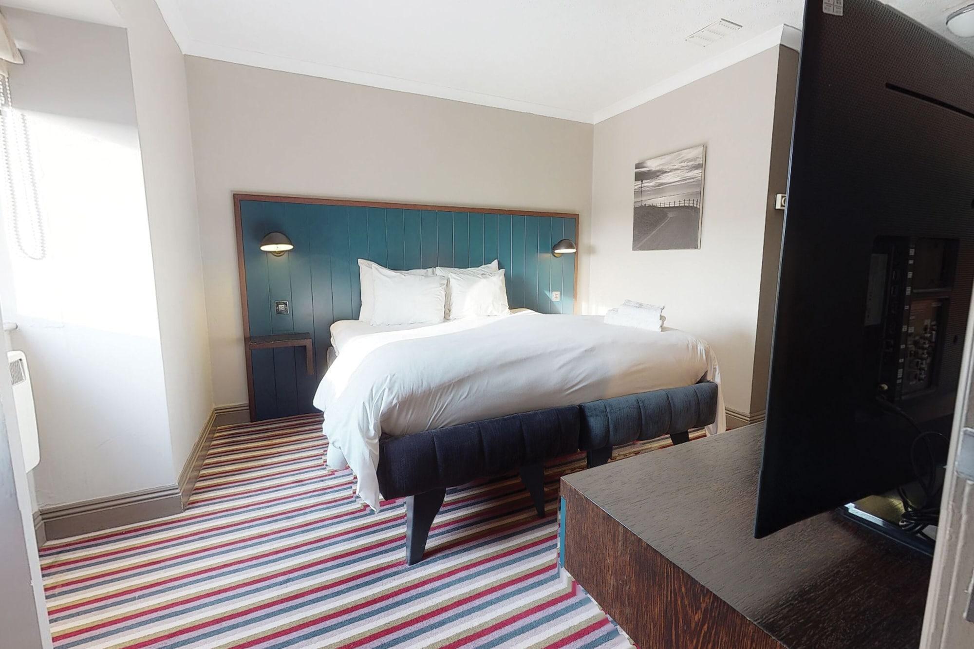 Village Hotel Блекпул Екстериор снимка